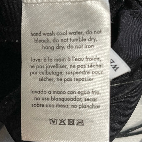 WeWoreWhat Bikini Top XS Floral Sweetheart Puff Sleeve Black - Picture 11 of 12